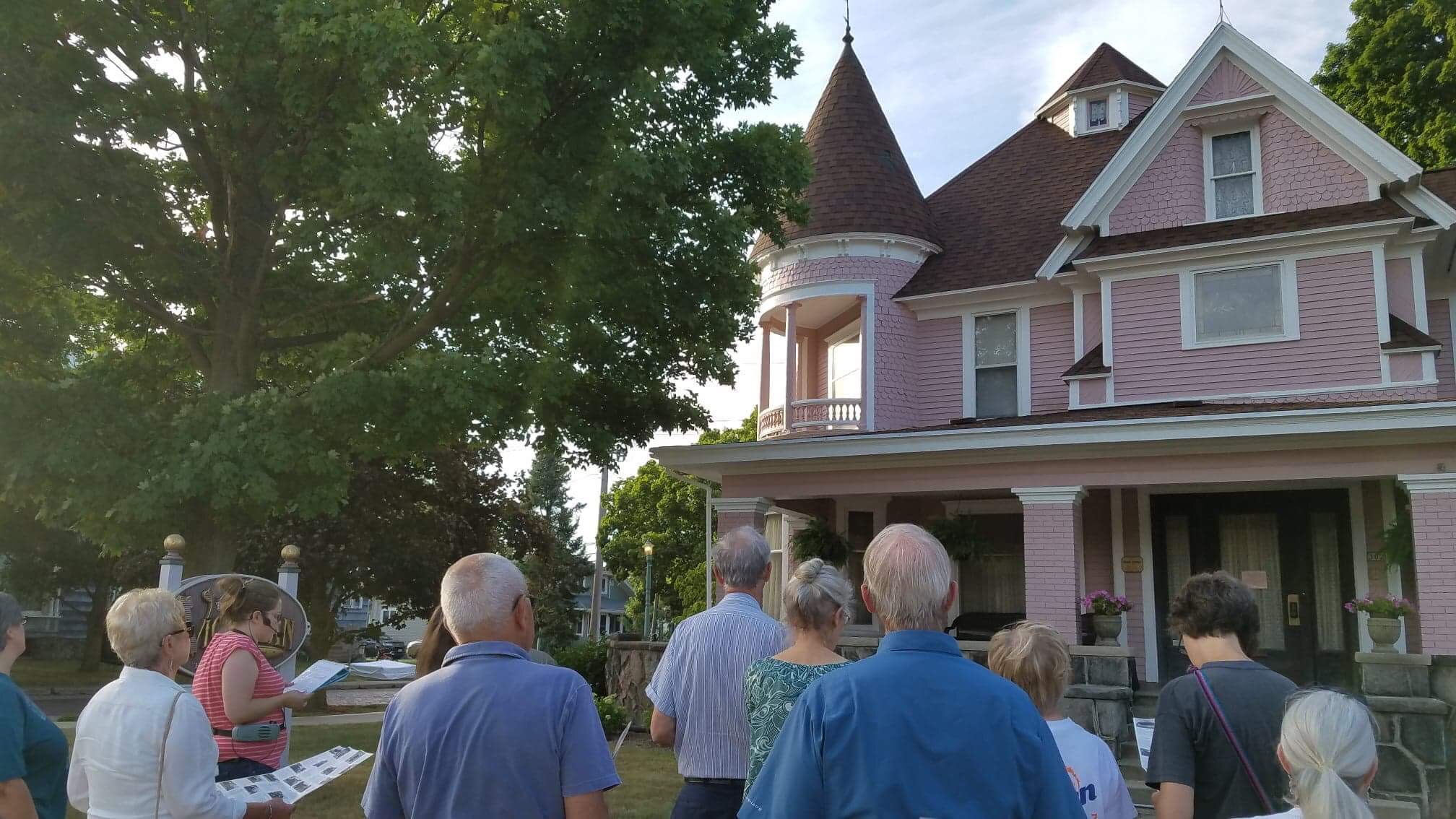 Walking Tours Nappanee Library
